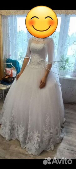 Свадебное платье