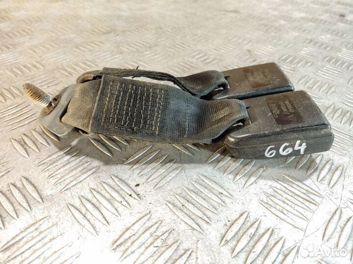 Ответная часть ремня безопасности Renault Logan 20