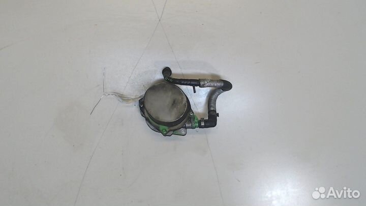 Насос вакуумный Audi A8 (D3), 2006