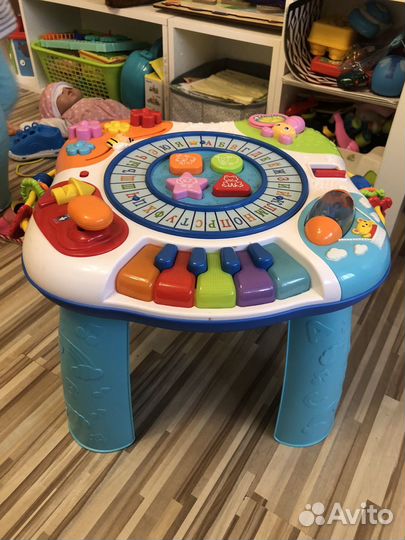 Развивающий столик baby go
