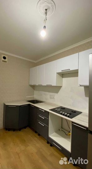 Кухонный гарнитур новый