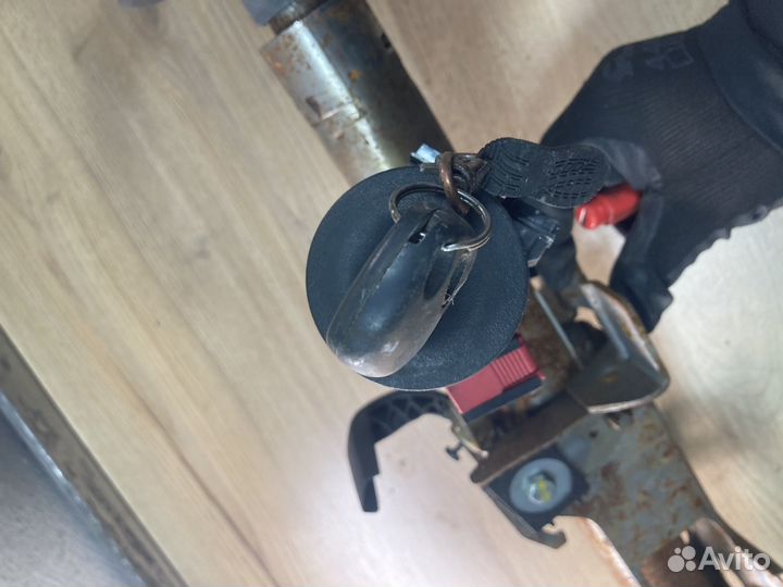 Замок зажигания renault master 3