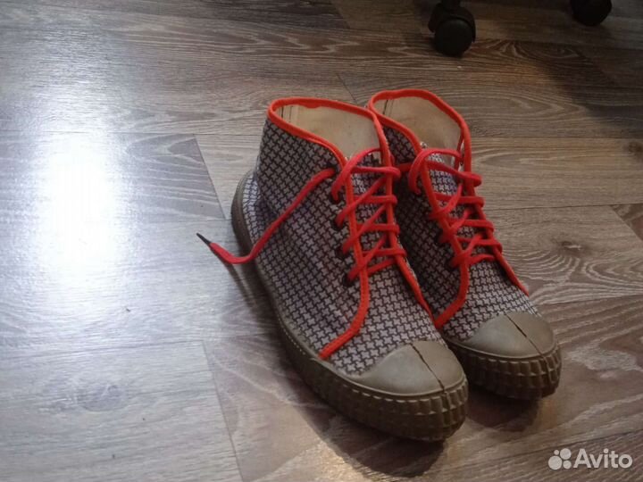 Кеды 1992 года