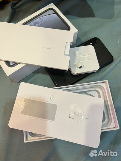 iPhone Xr, 128 ГБ