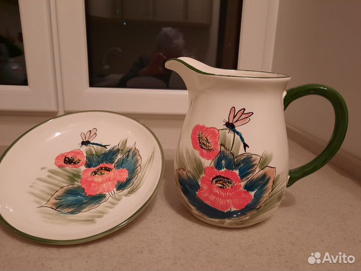 Глиняный кувшин