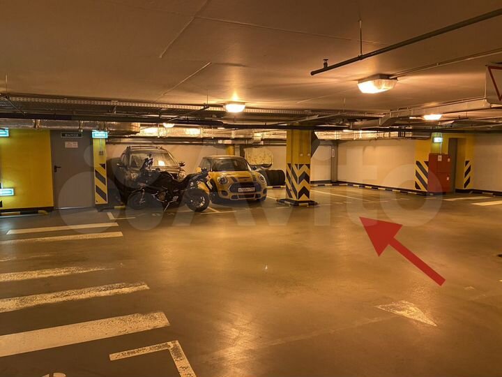 Машиноместо, 16 м²