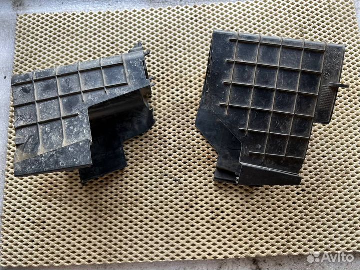 Корпус крепления АКБ VolksWagen Passat B6 2.0