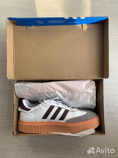 Кроссовки мужские adidas