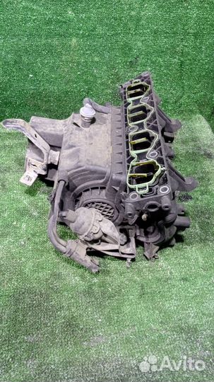 Коллектор впускной Opel Astra