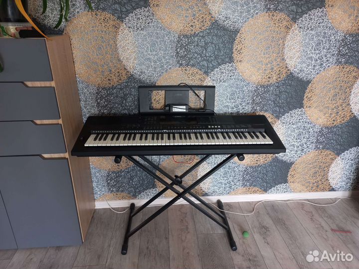 Синтезатор yamaha psr ew 400