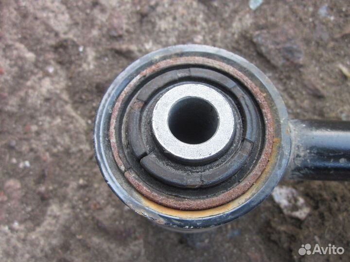 Рычаг задний правый (Hyundai Equus)