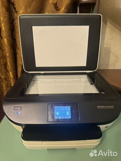 Цветной принтер HP deskjet ink advantage 5645