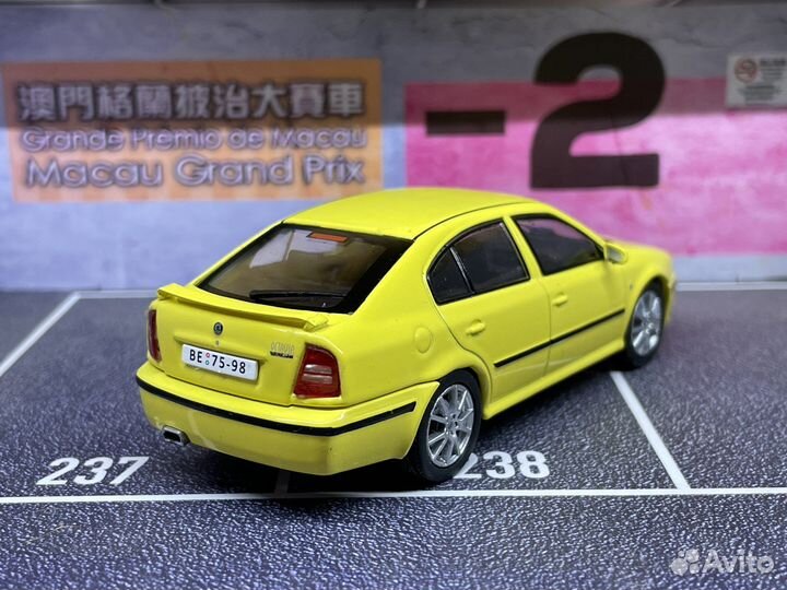 1:43 Skoda Octavia A4 tour Vrs