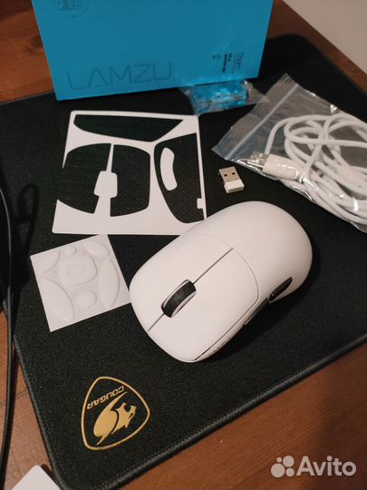 Мышь lamzu thorn белая