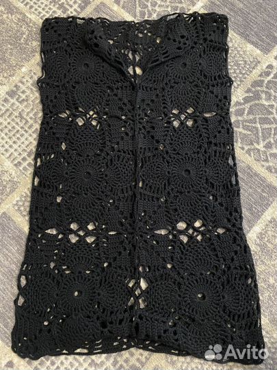 Жилет вязаный женский ручная работа