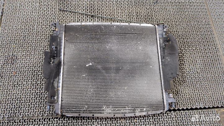 Радиатор охлаждения двигателя SsangYong Rodius, 2006