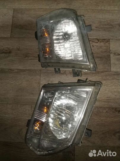 Фары nissan navara