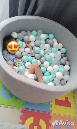 Детский сухой бассейн с шариками