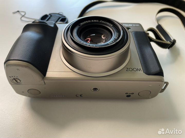 Фотоаппарат fujifilm GA645Zi