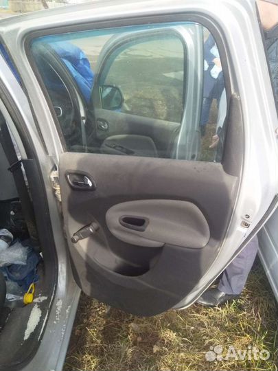 Дверь задняя правая Citroen c3 picasso