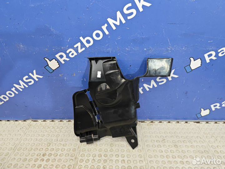 Пыльник двигателя передний правый Renault Duster 2