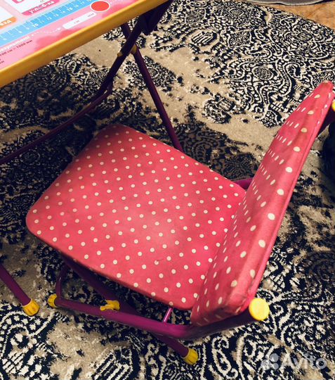 Детский стол и стул