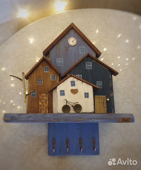 Ключница настенная из дерева