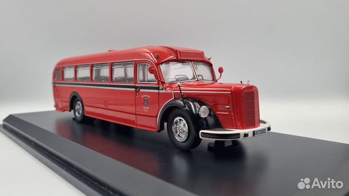 Модель Mercedes-Benz O6600