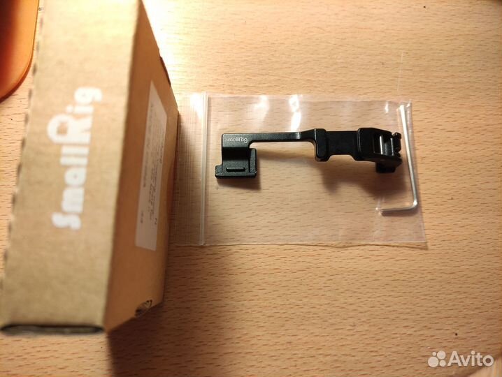 Площадка SmallRig BUC2627 для Canon M6 mark II