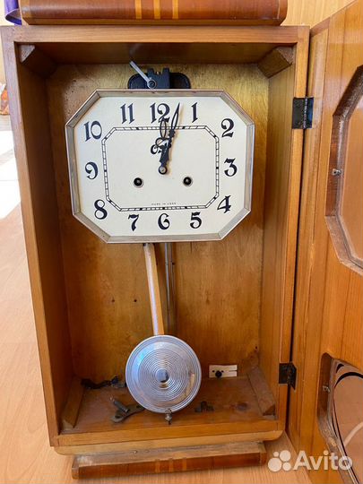 Часы настенные СССР