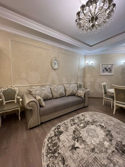 2-к. квартира, 53 м², 8/13 эт.