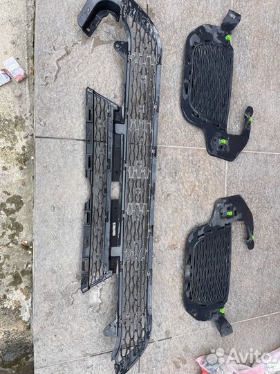 Решётки в бампер Range Rover Evoque