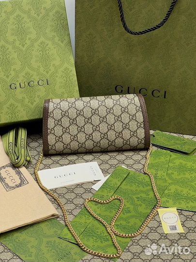 Сумка клатч Gucci Blondie на цепочке