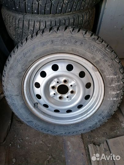 Зимние колеса Goodyear 185/65 r14