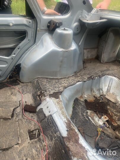 Задние стаканы ваз 99