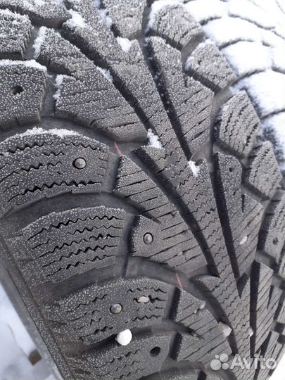 Hankook Winter I'Pike 19.5/65 R15