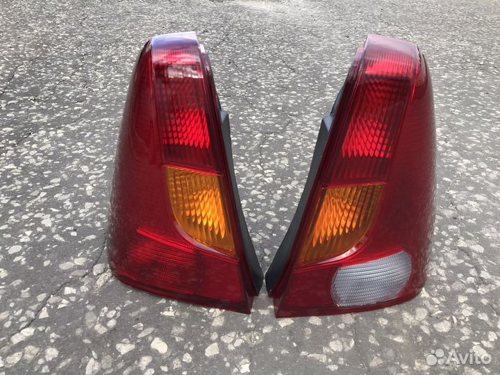 Фонарь задний Renault Logan 2005-2008