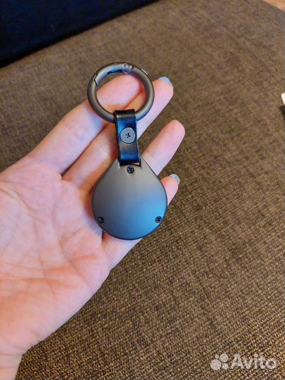 Брелок для AirTag