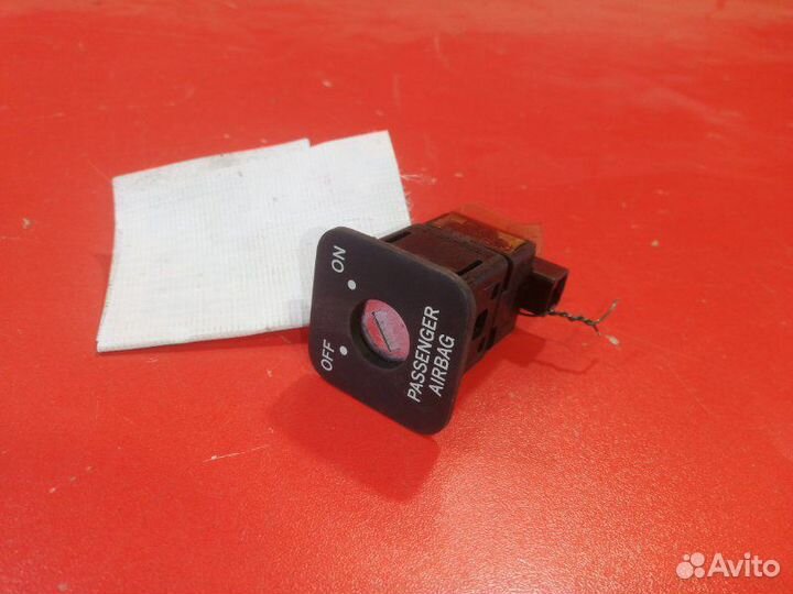 Выключатель air bag Toyota Corolla ZZE121L 3ZZ-FE