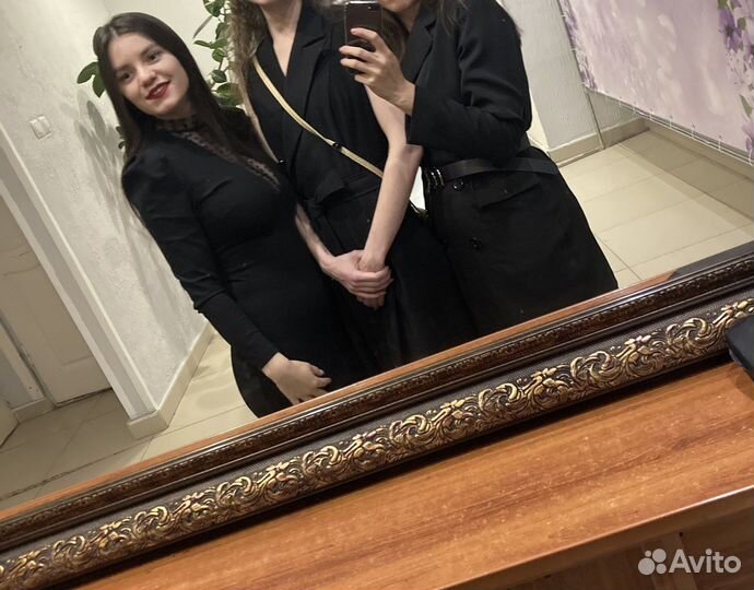 Платье, клатч в подарок