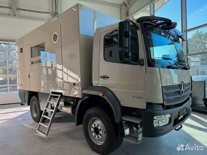 Жилой модуль Mercedes-Benz Unimog U 4023, 2023