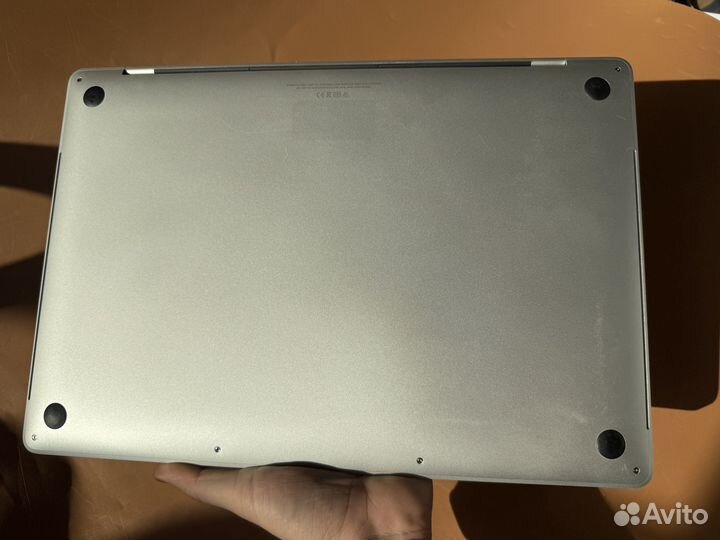 MacBook Pro 16 2019 i9/16/1Tb Silver