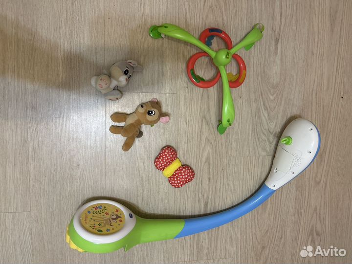 Мобиль Игрушка-проектор Chicco для кроватки Бэмби