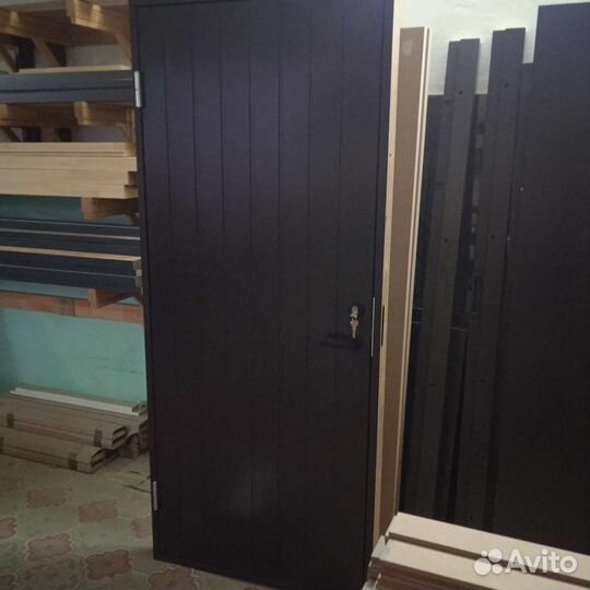 Дверь входная теплая