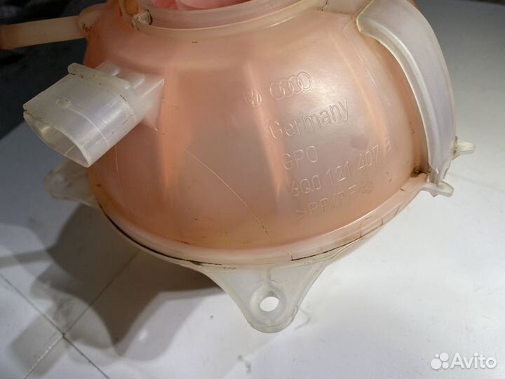 Расширительный бачок VAG 600121407B