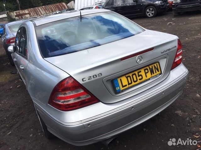Разбор на запчасти Mercedes C W203