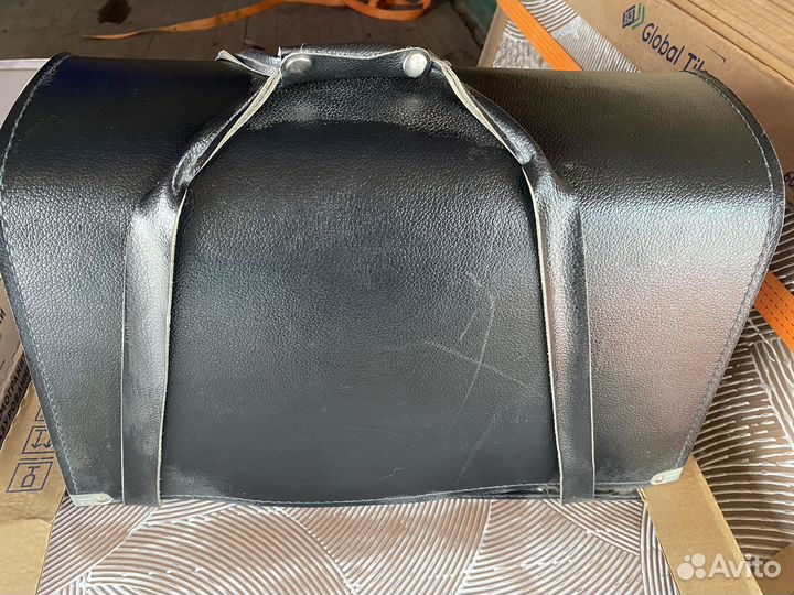 Швейная машина Чайка 143