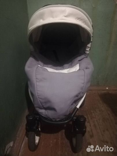 Прогулочная коляска camarelo EOS