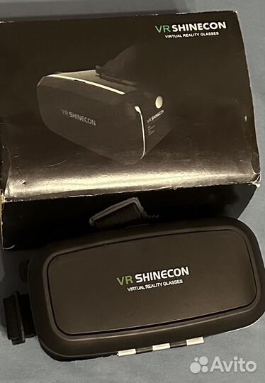 Очки виртуальной реальности для телефона