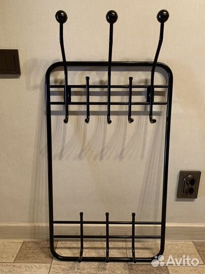 Две вешалки